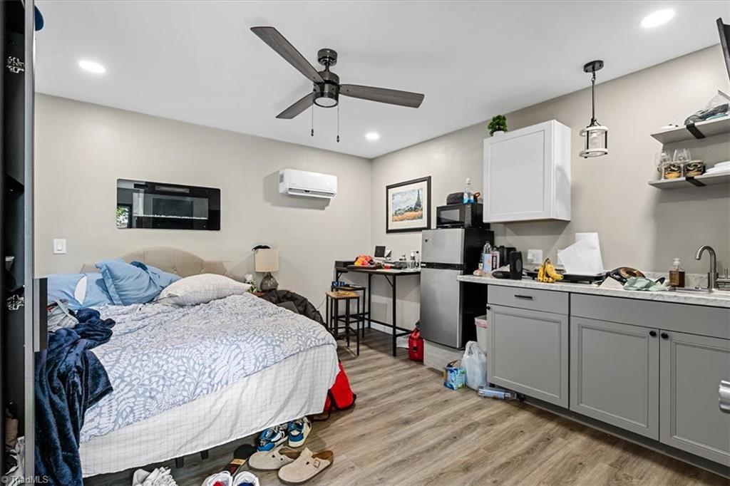 226 Friendly Avenue Property Photo 18