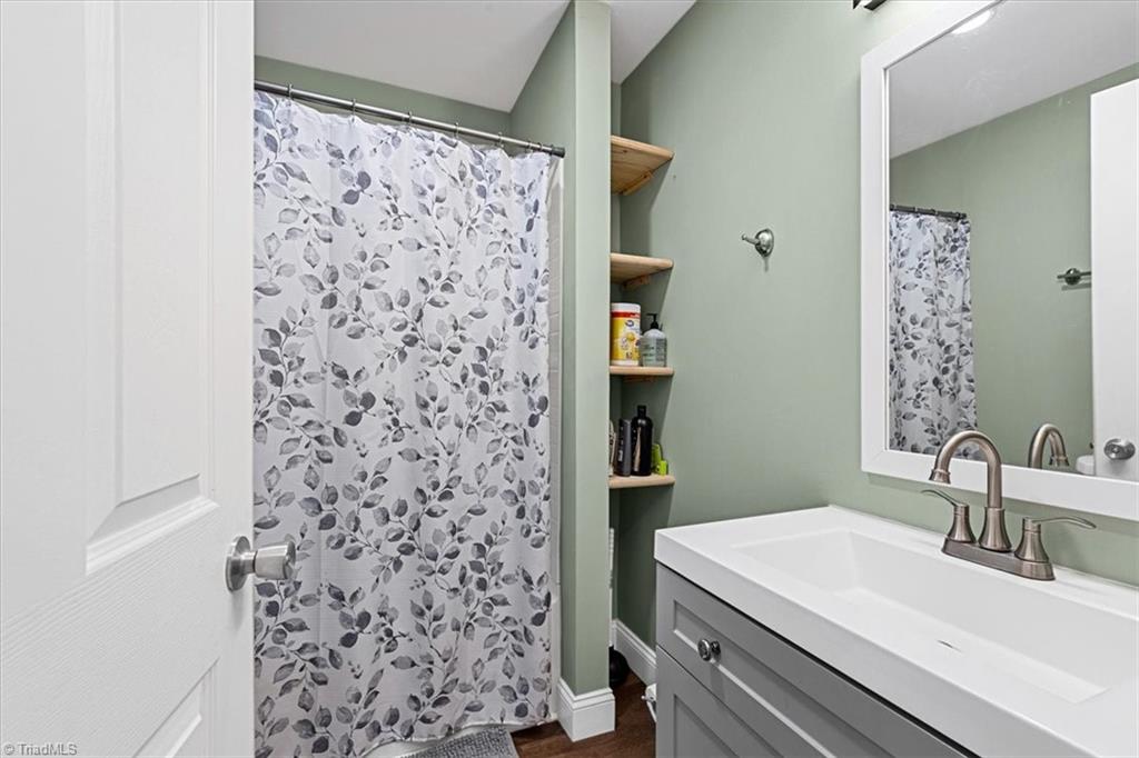 226 Friendly Avenue Property Photo 27