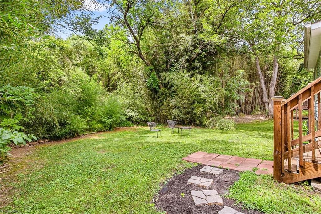 226 Friendly Avenue Property Photo 37