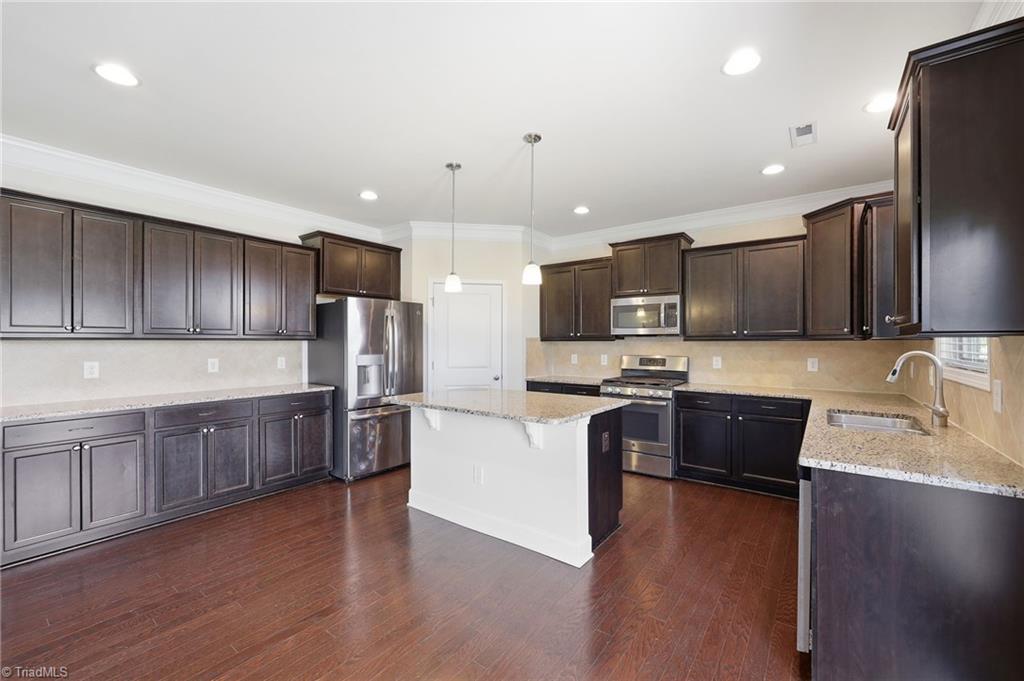 1330 Lael Forest Trail Property Photo 11