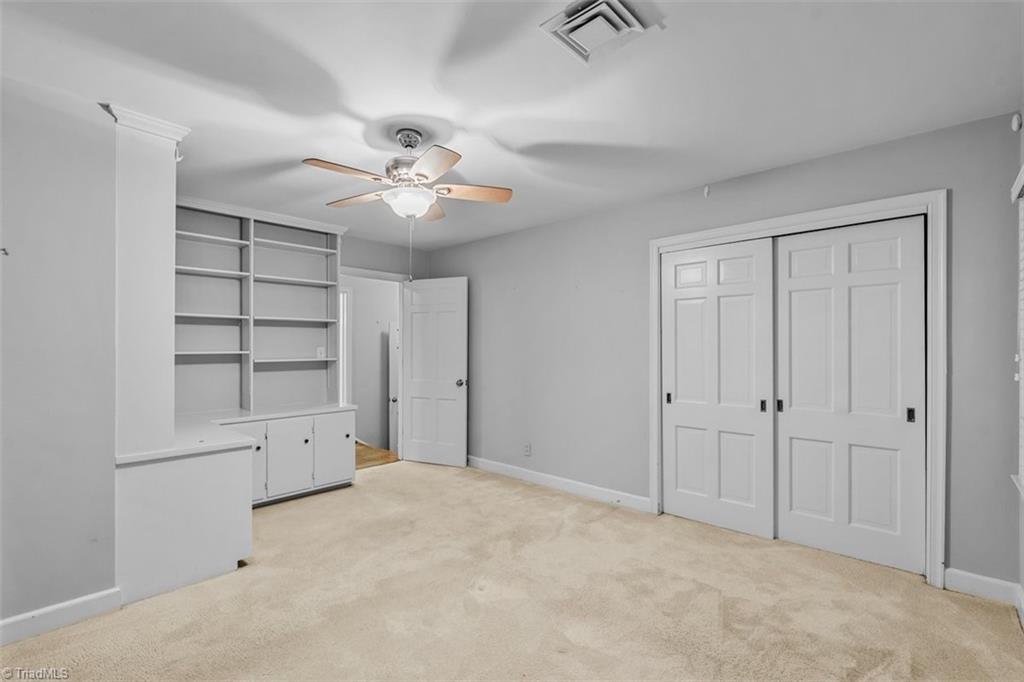 809 Hillcrest Drive Property Photo 37