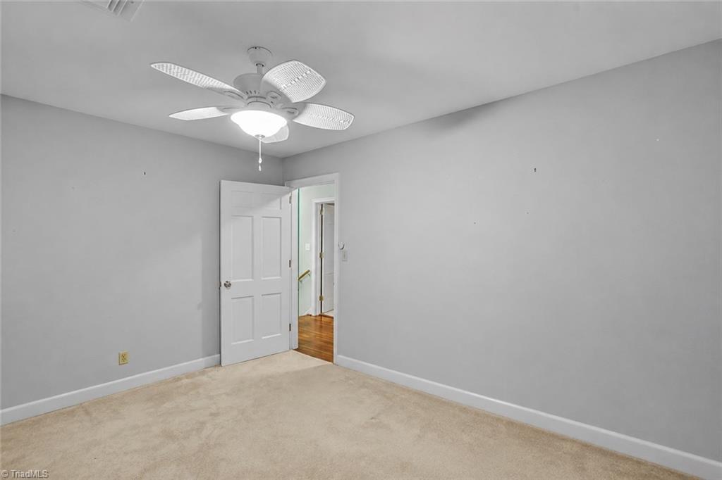 809 Hillcrest Drive Property Photo 38