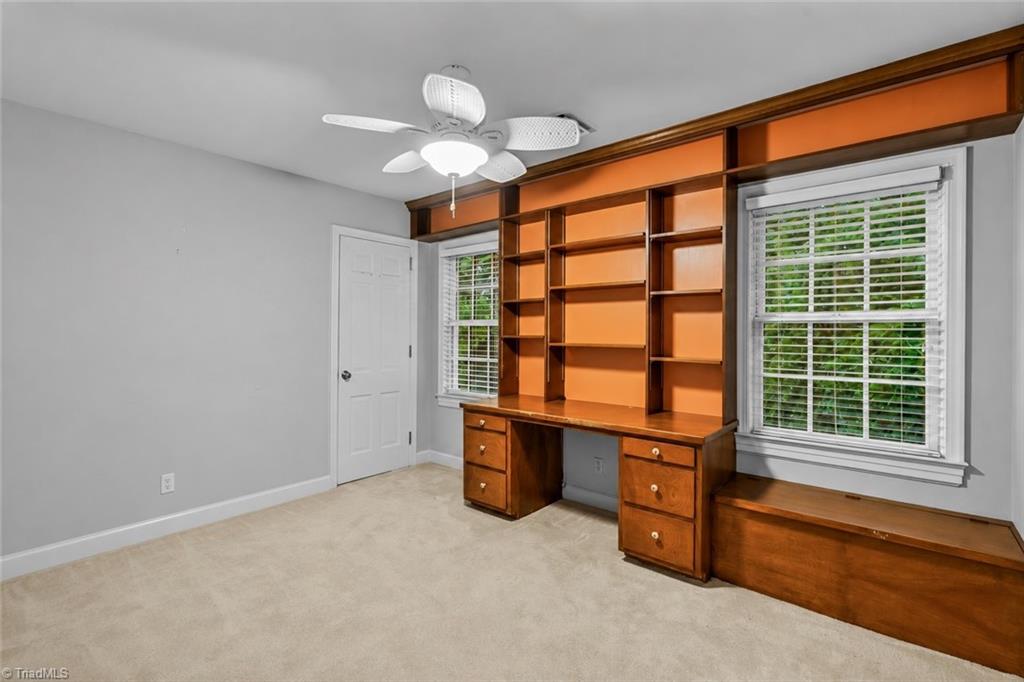 809 Hillcrest Drive Property Photo 40