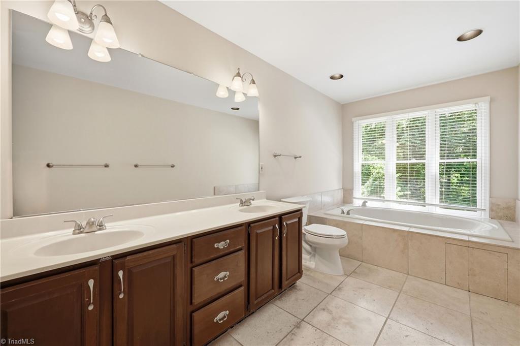 3608 Foxglove Drive Property Photo 15