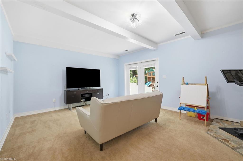 3608 Foxglove Drive Property Photo 22