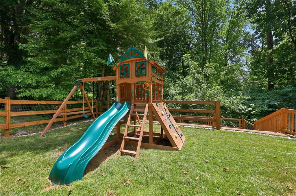 3608 Foxglove Drive Property Photo 29