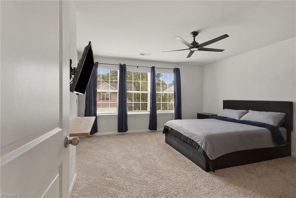 4011 Bobtail Court Property Photo 14