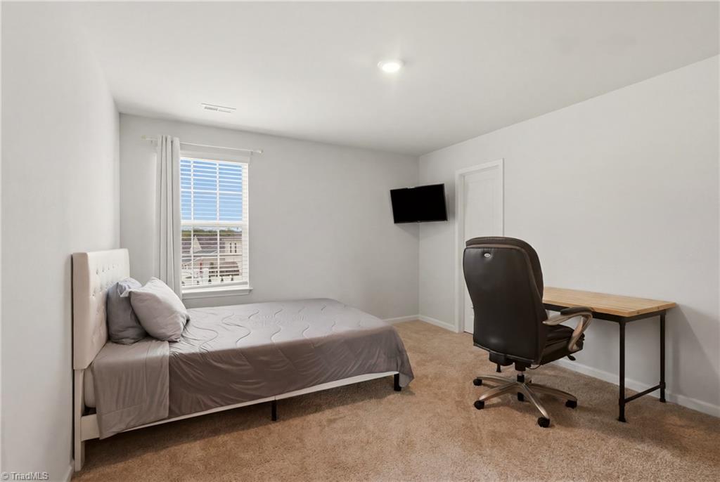 4011 Bobtail Court Property Photo 18