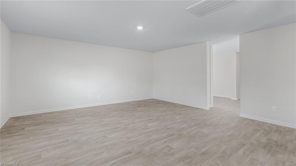 1017 Slingshot Drive Property Photo 8