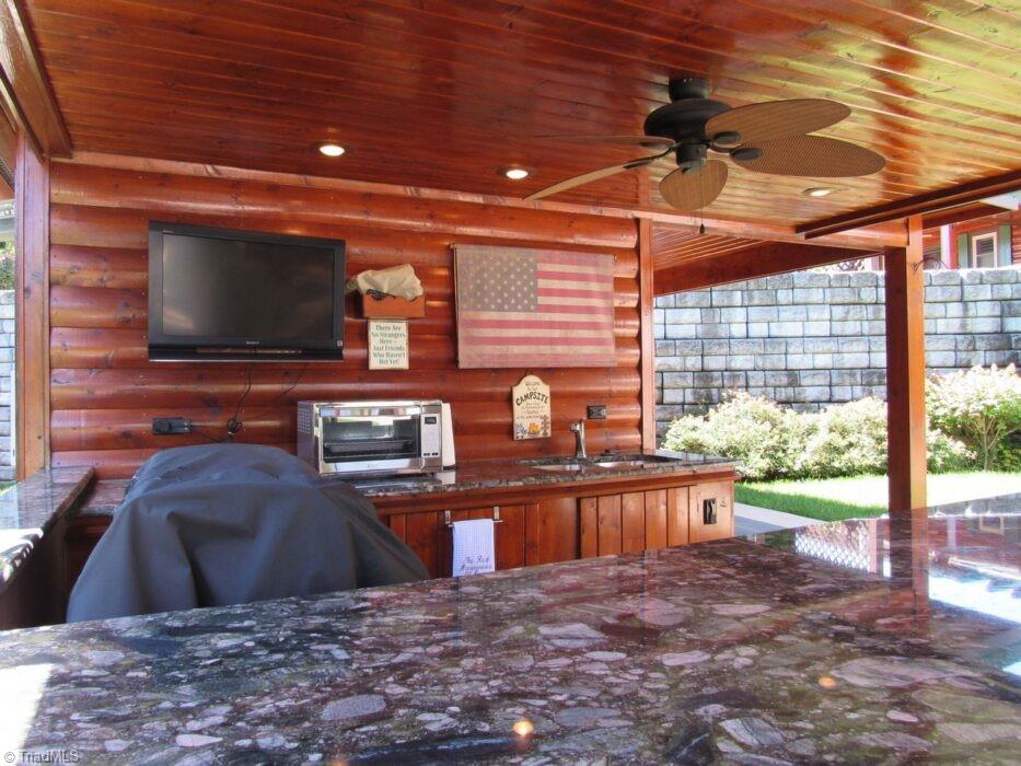 2524 Edmonds Road # 62 Property Photo 4