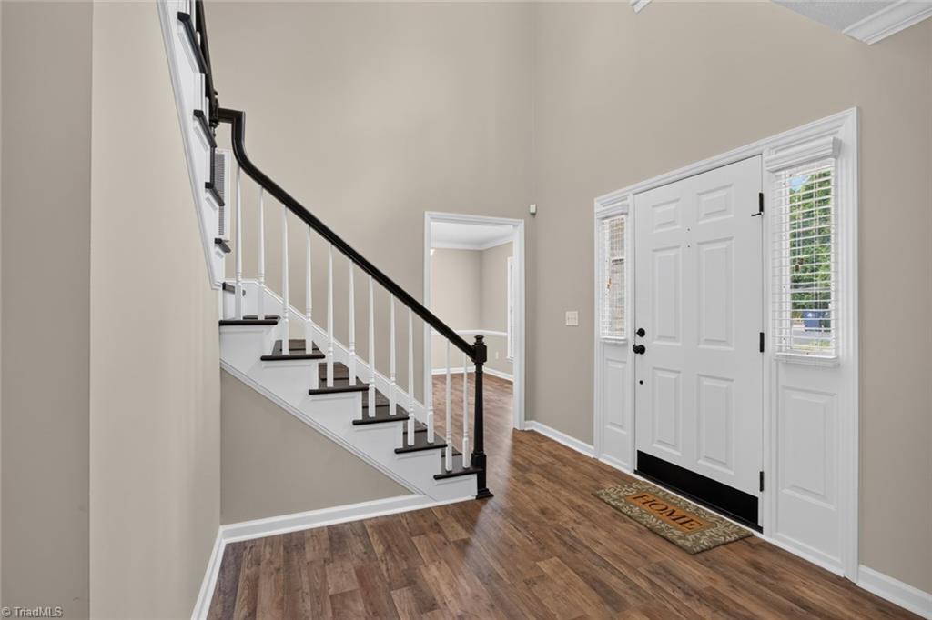 770 Somerset Drive Property Photo 8