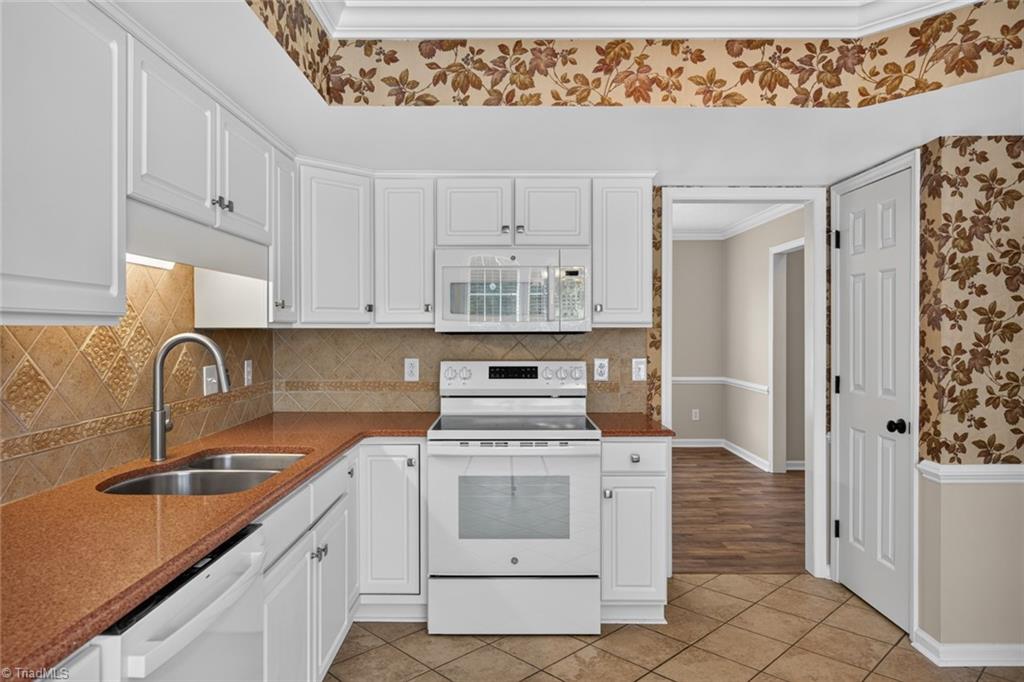 770 Somerset Drive Property Photo 19