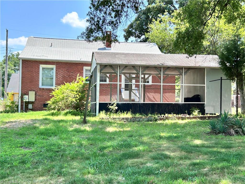 1209 Filbert Place Property Photo 3