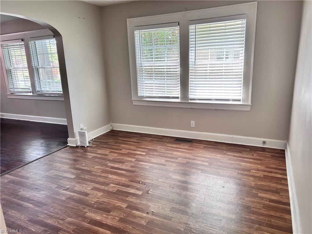 1209 Filbert Place Property Photo 7