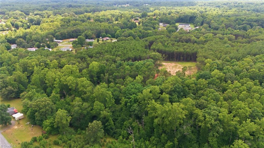 00 Pinehaven Trail Property Photo 2