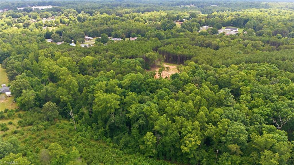00 Pinehaven Trail Property Photo 3