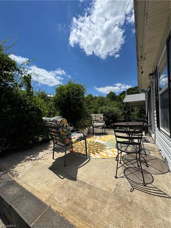 298 Rock Lane Drive Property Photo 11