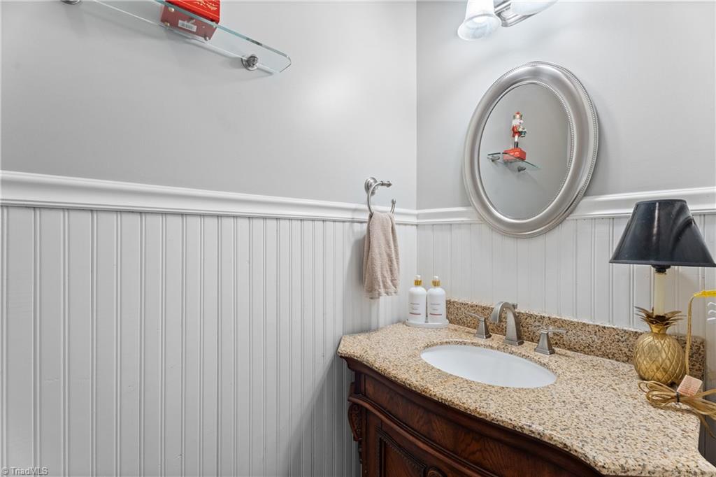 7049 Orchard Path Drive Property Photo 18