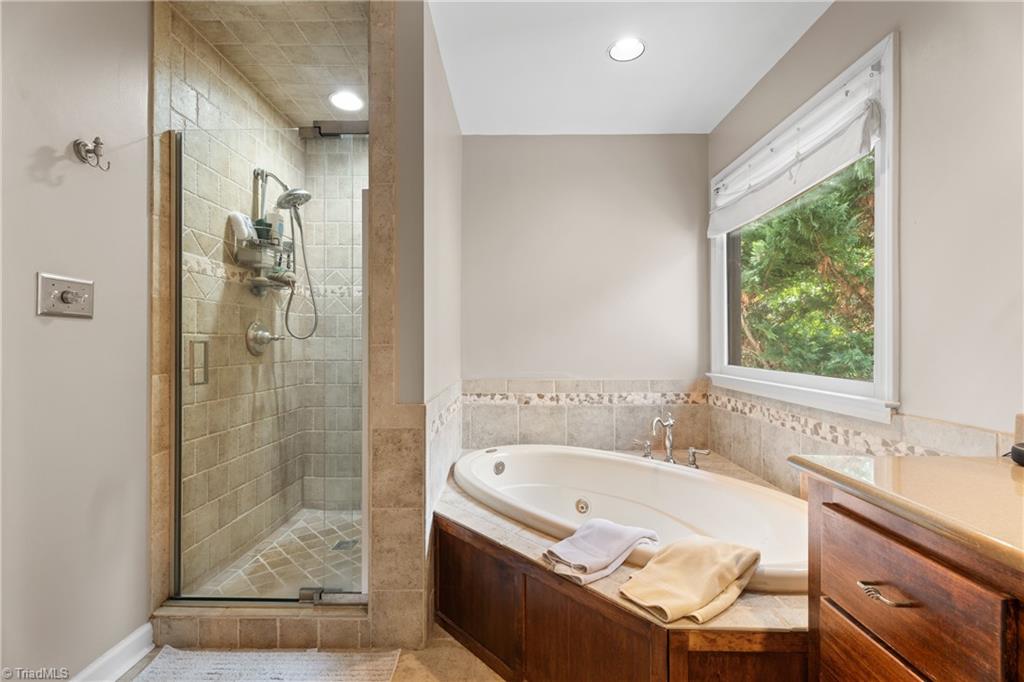 7049 Orchard Path Drive Property Photo 24