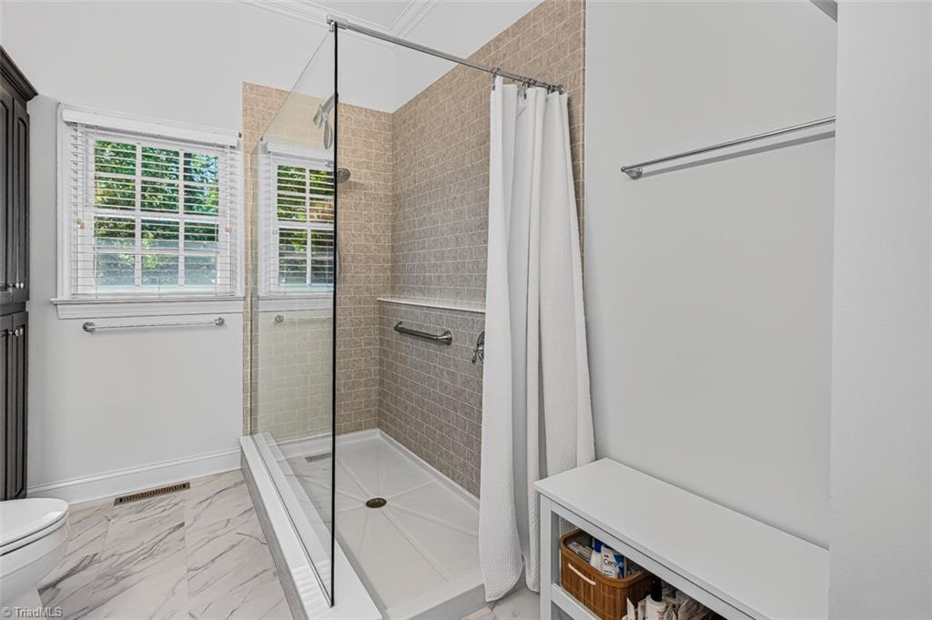 827 Anns Court Property Photo 19