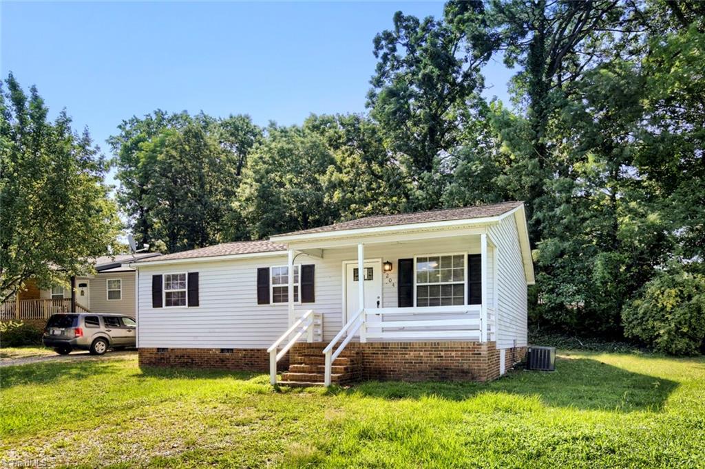 2204 Gable Way Property Photo 2