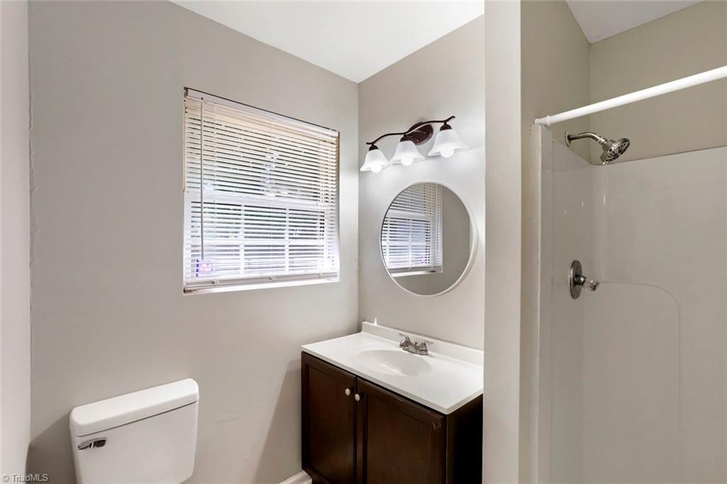 2204 Gable Way Property Photo 11