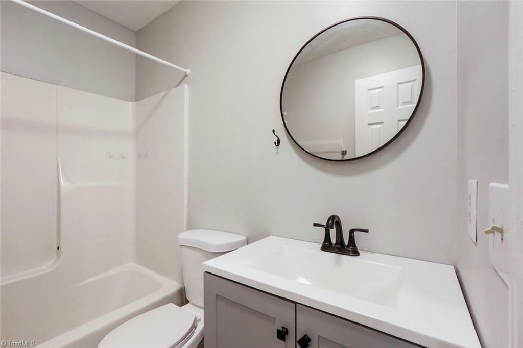 2204 Gable Way Property Photo 14