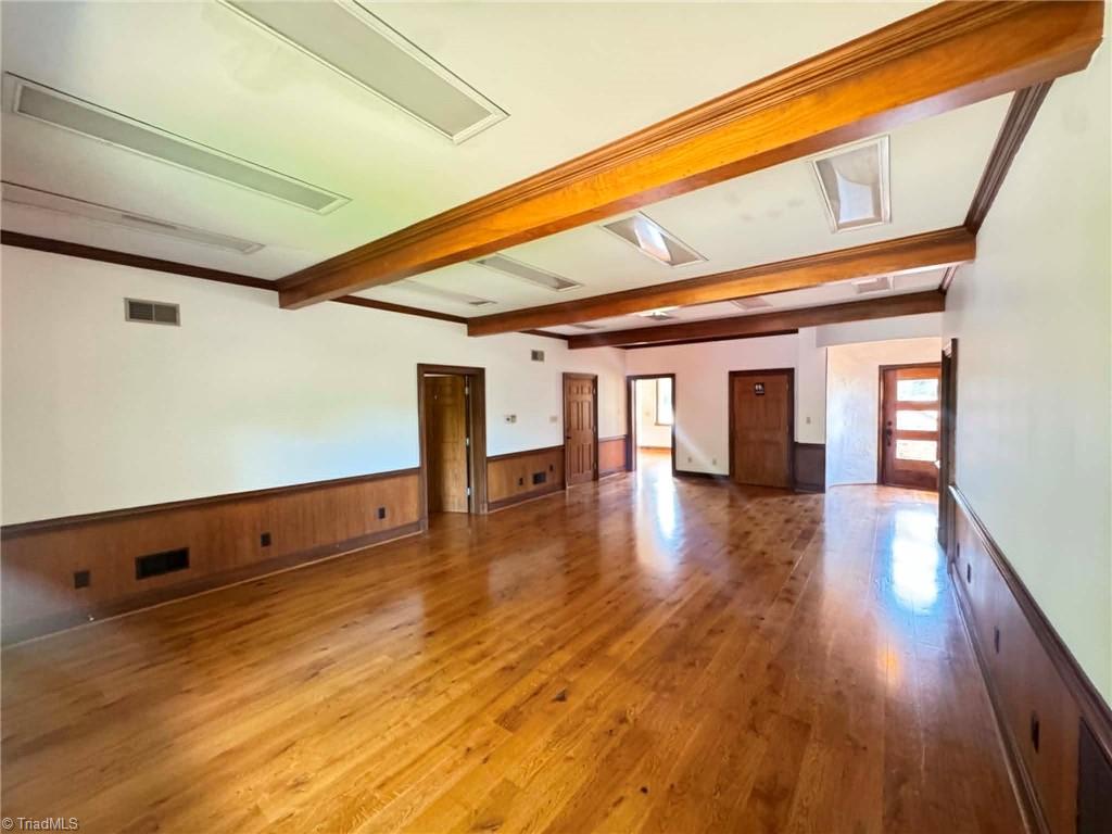 656 N Bridge Street Property Photo 18