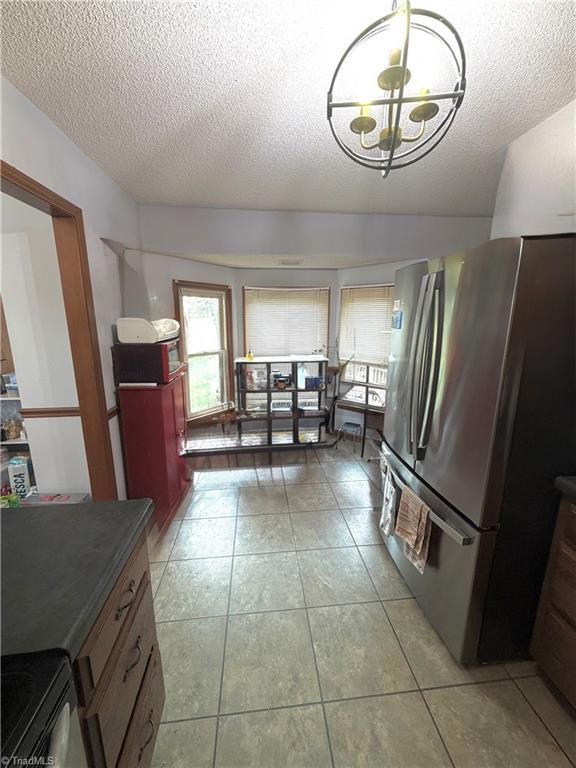 123 Valley Oaks Drive Property Photo 8
