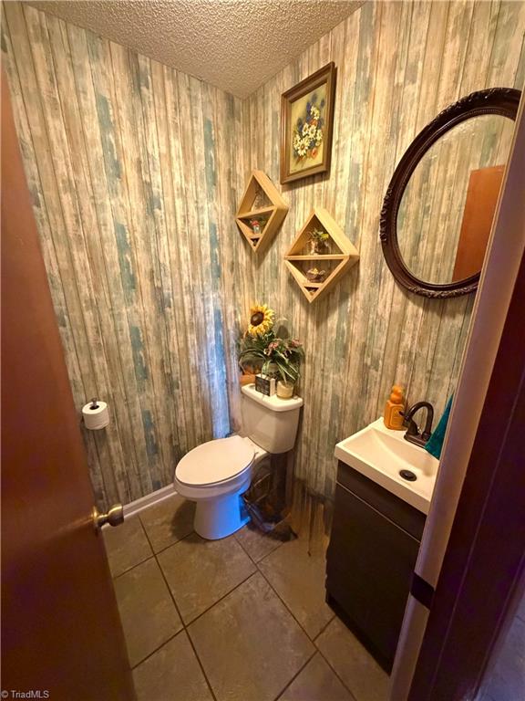 123 Valley Oaks Drive Property Photo 17