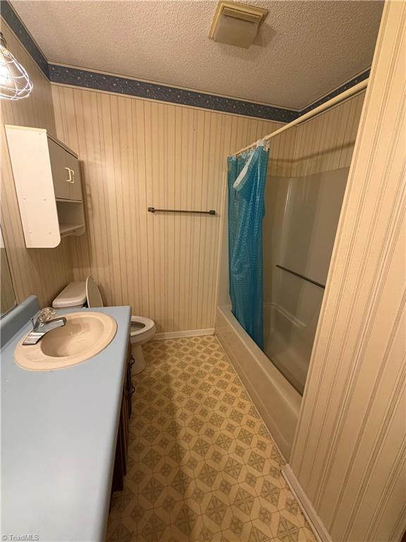 123 Valley Oaks Drive Property Photo 24