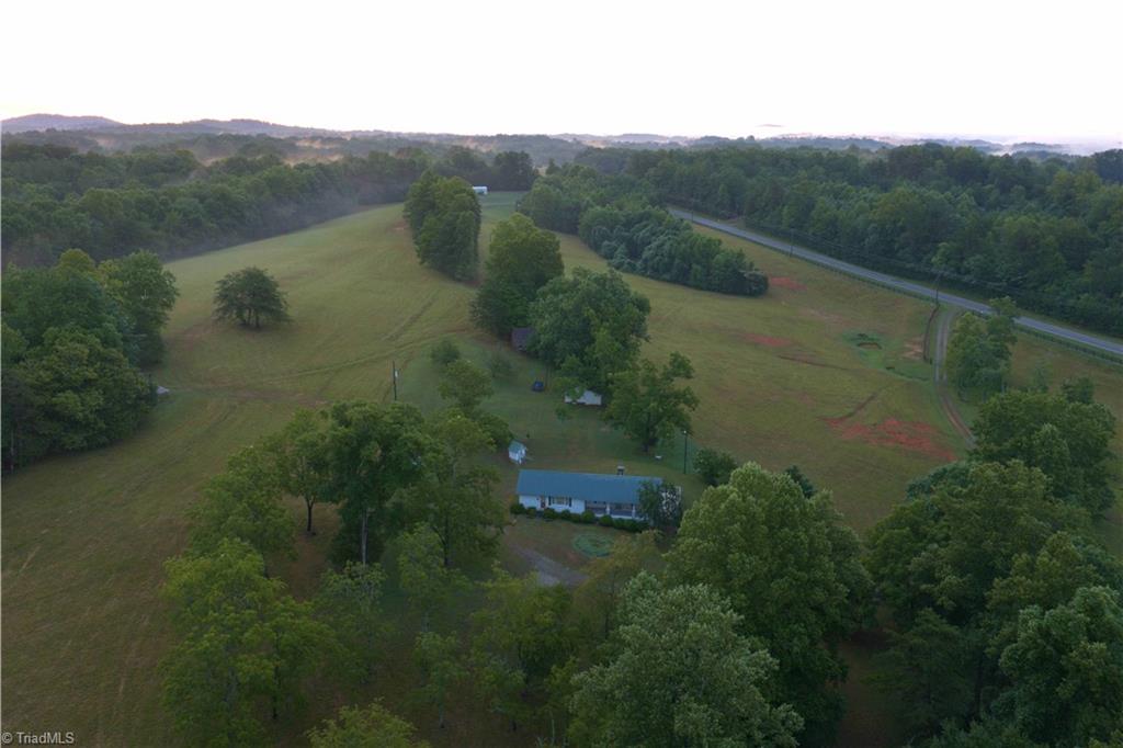 2541 Collinstown Road Property Photo 1