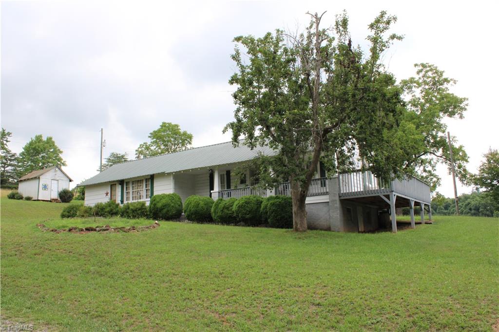 2541 Collinstown Road Property Photo 9