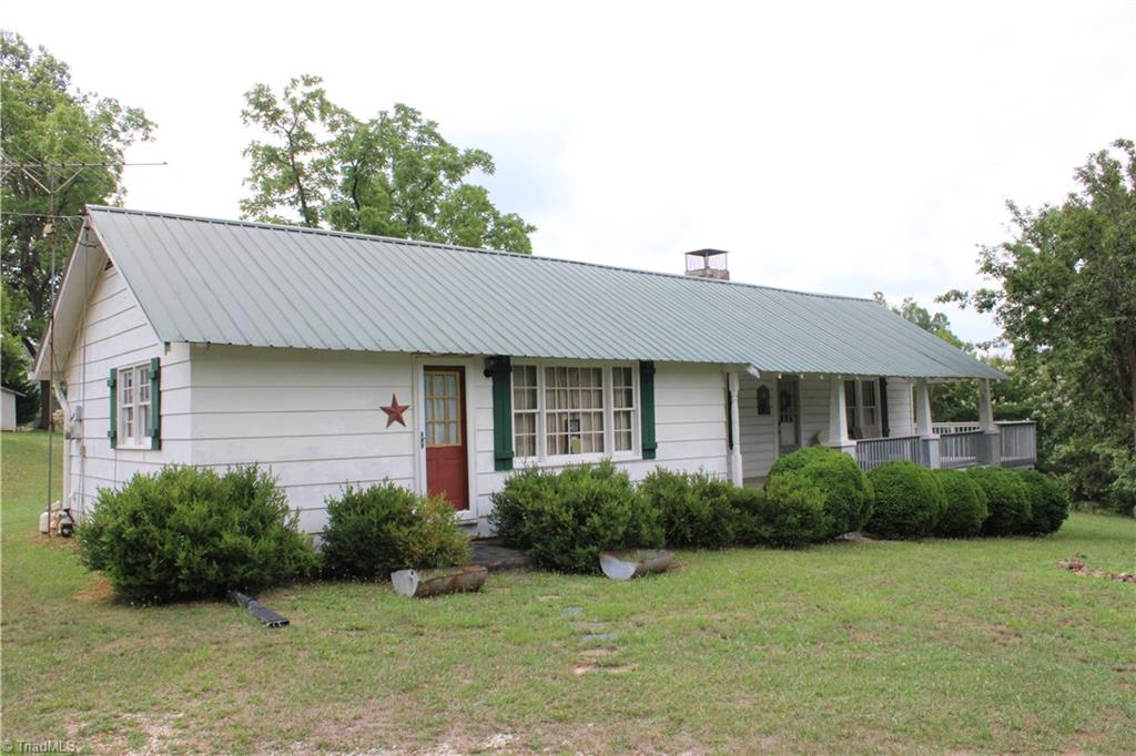 2541 Collinstown Road Property Photo 10