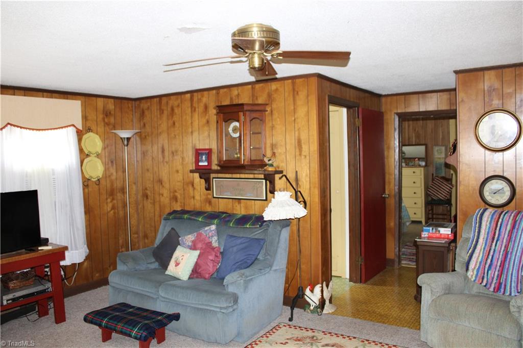 2541 Collinstown Road Property Photo 12