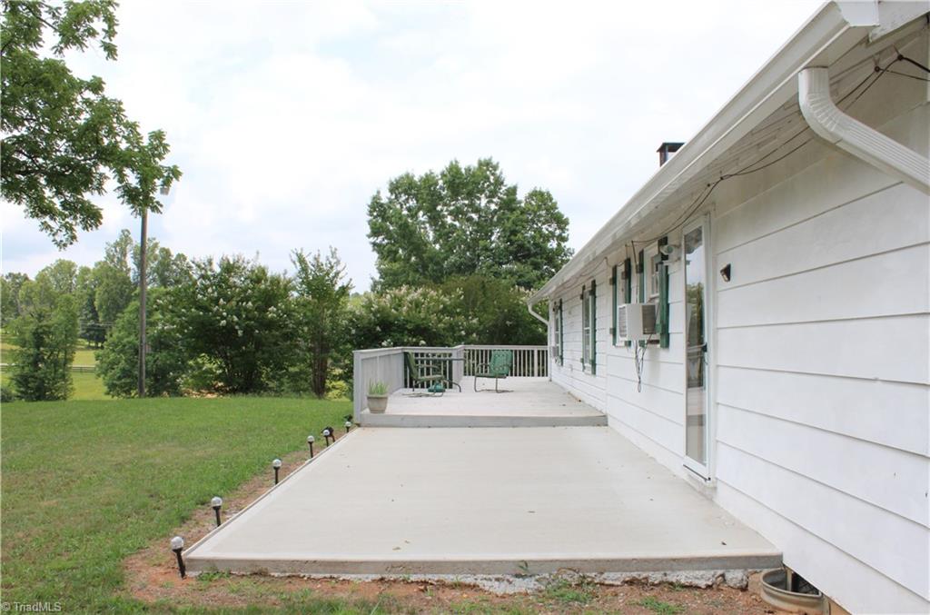 2541 Collinstown Road Property Photo 32