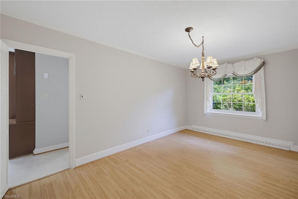 1327 Cox Avenue Property Photo 16
