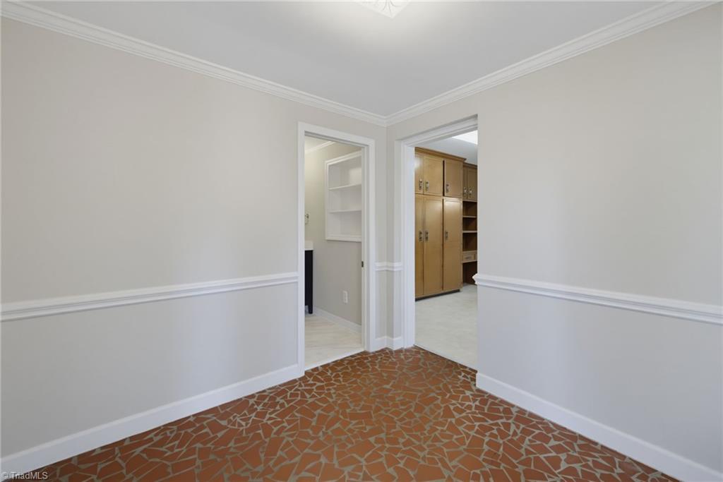 1327 Cox Avenue Property Photo 19