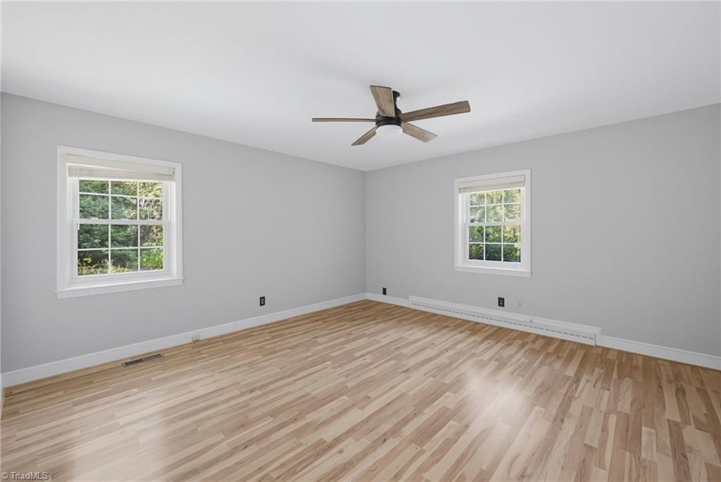 1327 Cox Avenue Property Photo 26