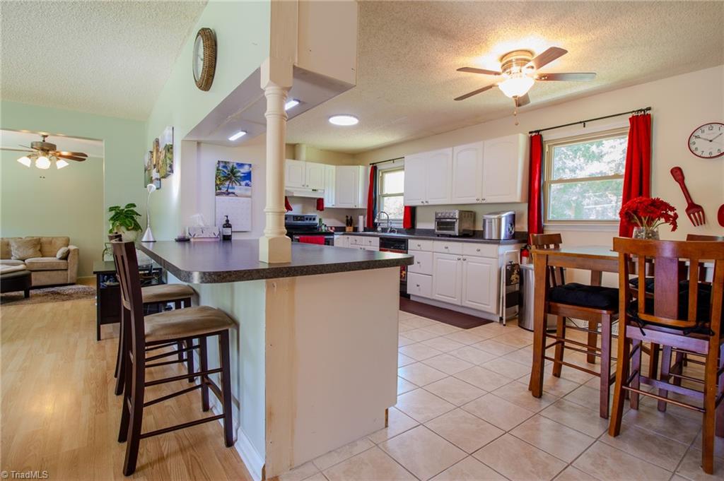 5736 Davis Road Property Photo 19