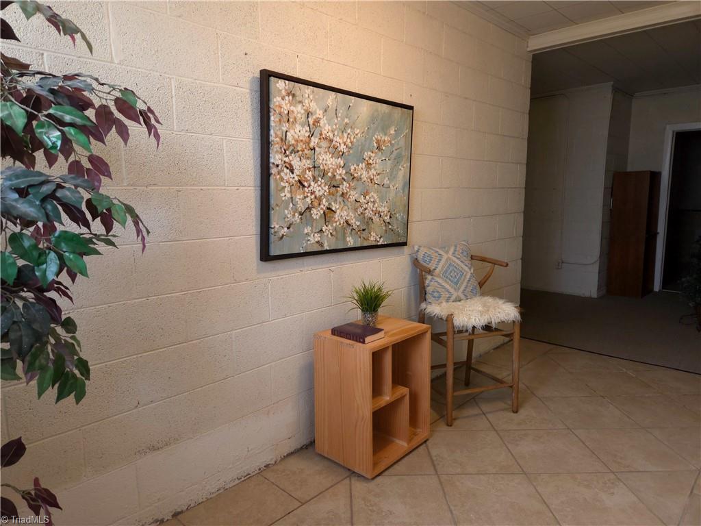 402 And 410 Worth Street Property Photo 6