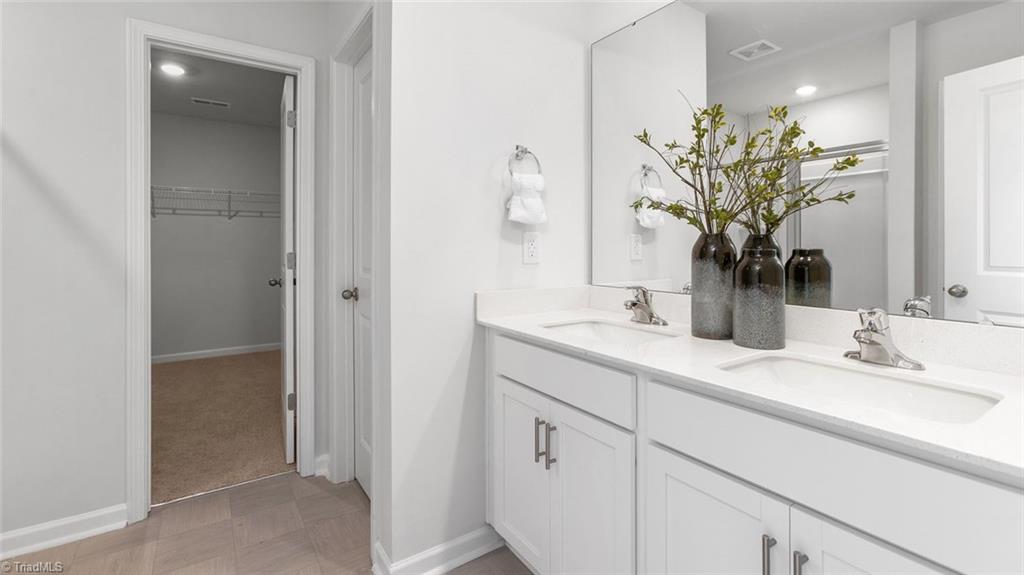 205 Hungerford Boulevard Property Photo 25