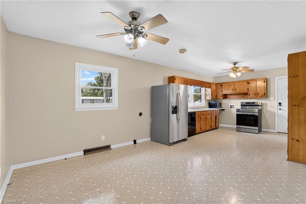 3400 Oak Ridge Road Property Photo 14