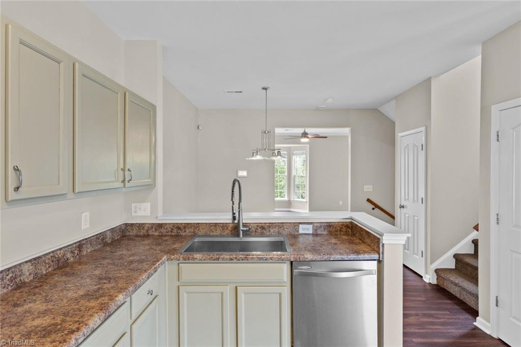 3813 Tarrant Trace Circle Property Photo 10