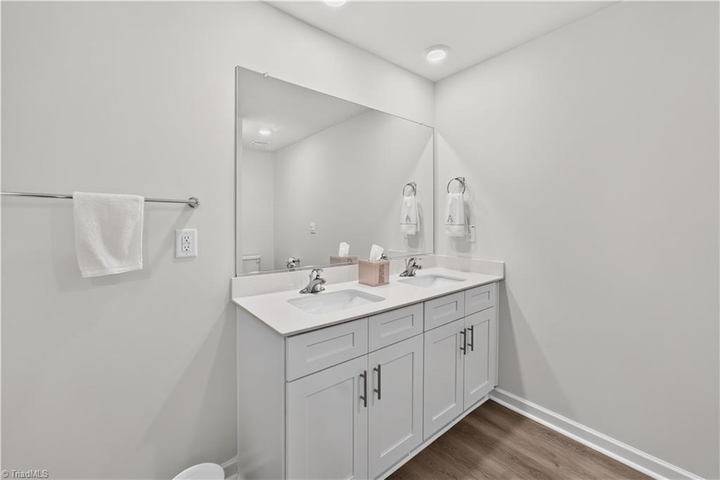 5408 Avery Drive Property Photo 14