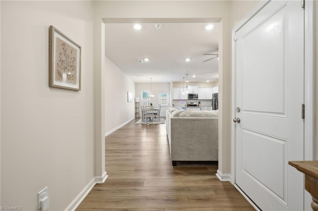 3703 Feltham Lane Property Photo 2