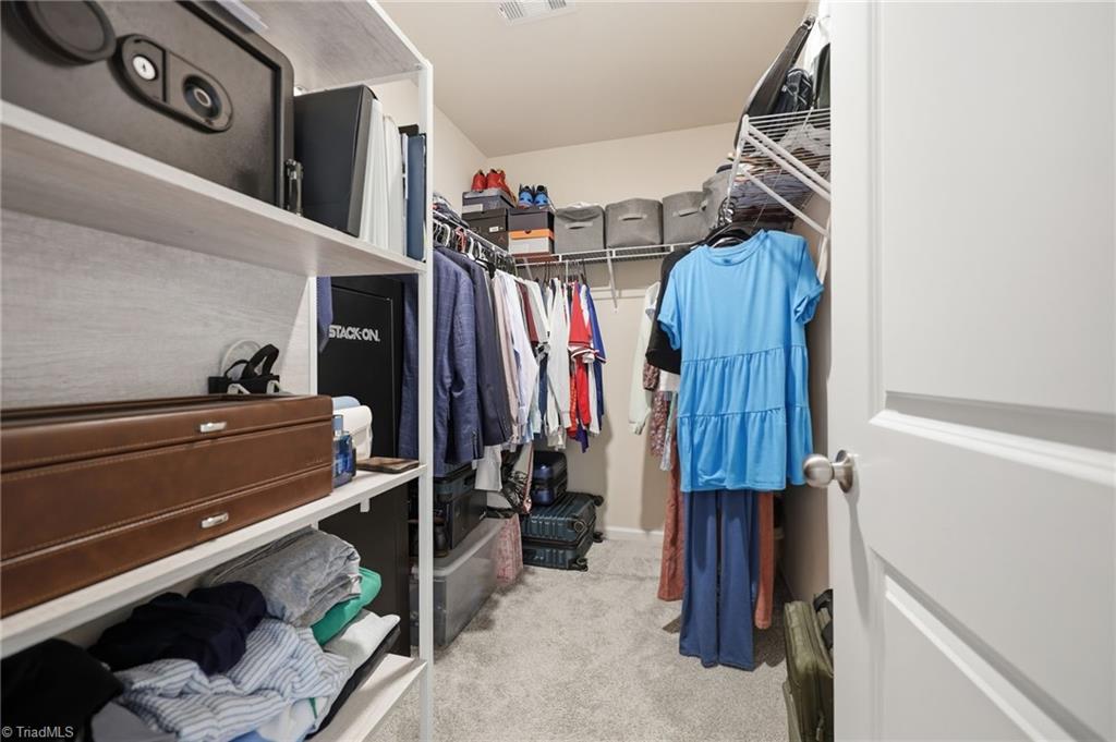 3703 Feltham Lane Property Photo 13