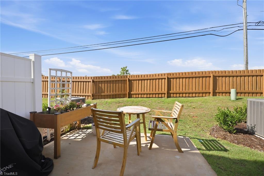 3703 Feltham Lane Property Photo 20