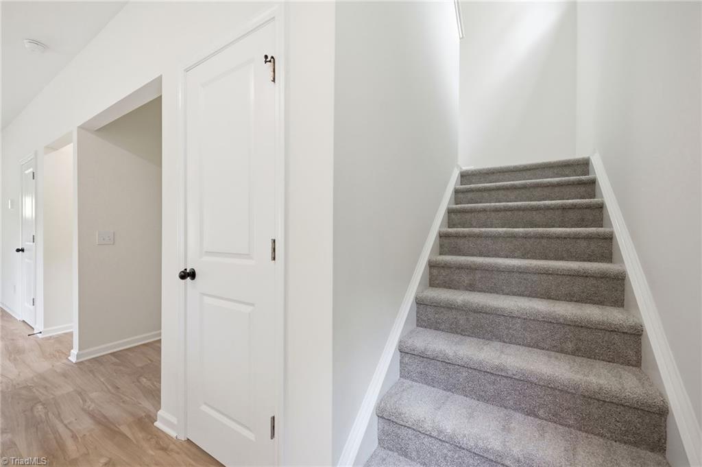 120 Maplewood Avenue Property Photo 13