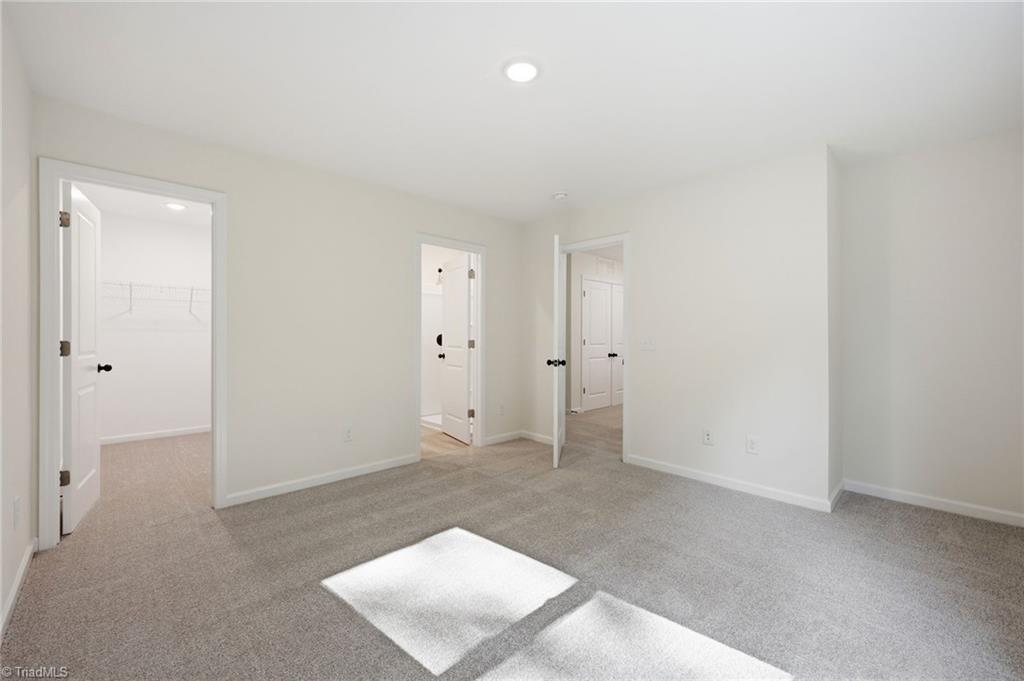 120 Maplewood Avenue Property Photo 17